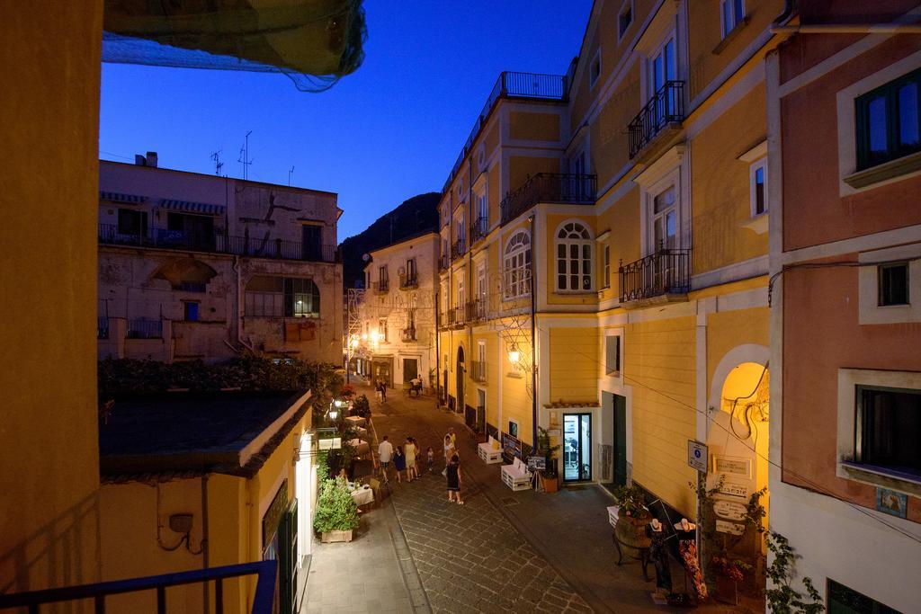 Al Corso Apartments By Amalfivacation Minori Eksteriør bilde