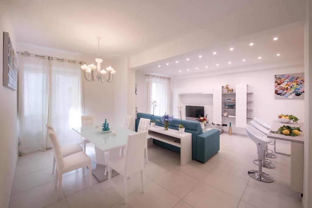 Al Corso Apartments By Amalfivacation Minori Eksteriør bilde